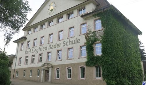 Ansicht der Karl Siegfried Bader Schule in Prechtal Ansicht der Karl Siegfried Bader Schule in Prechtal